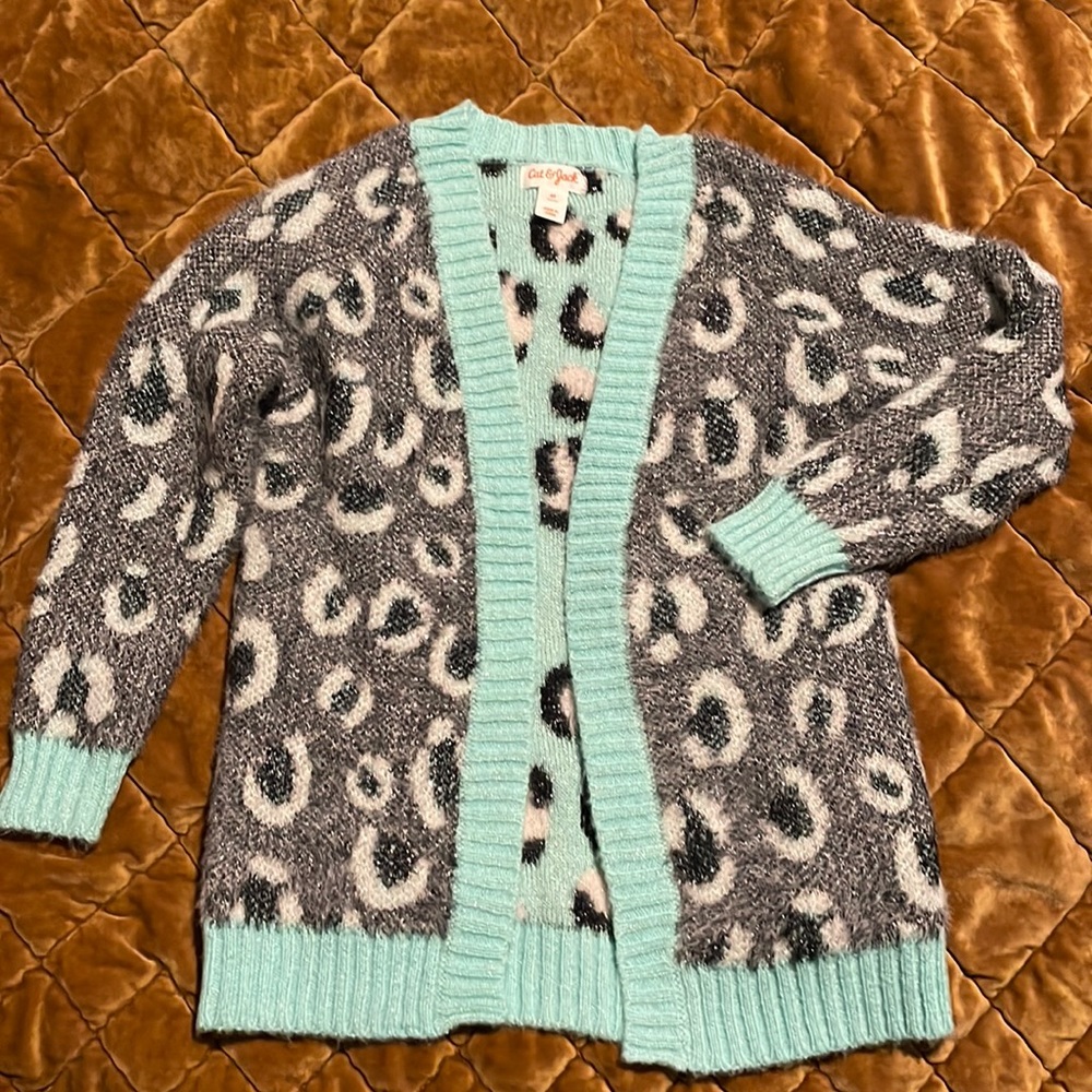 Great condition Cat and Jack cardigan 4t
